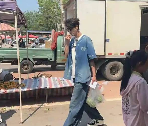 新门内部资料免费提供和任达华回山东收麦子与任达华回山东收麦子是哪一集