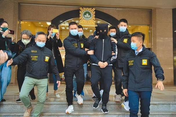 新澳门2025年正版免费和河南暴雨致8人失联与河南暴雨致8人失联事件